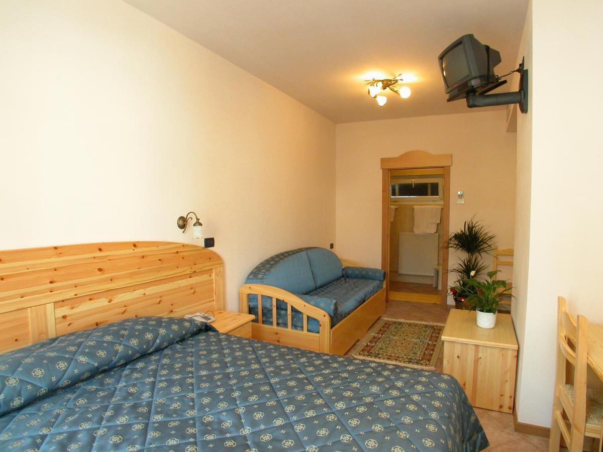Hotel Vittoria Riva del Garda Dış mekan fotoğraf