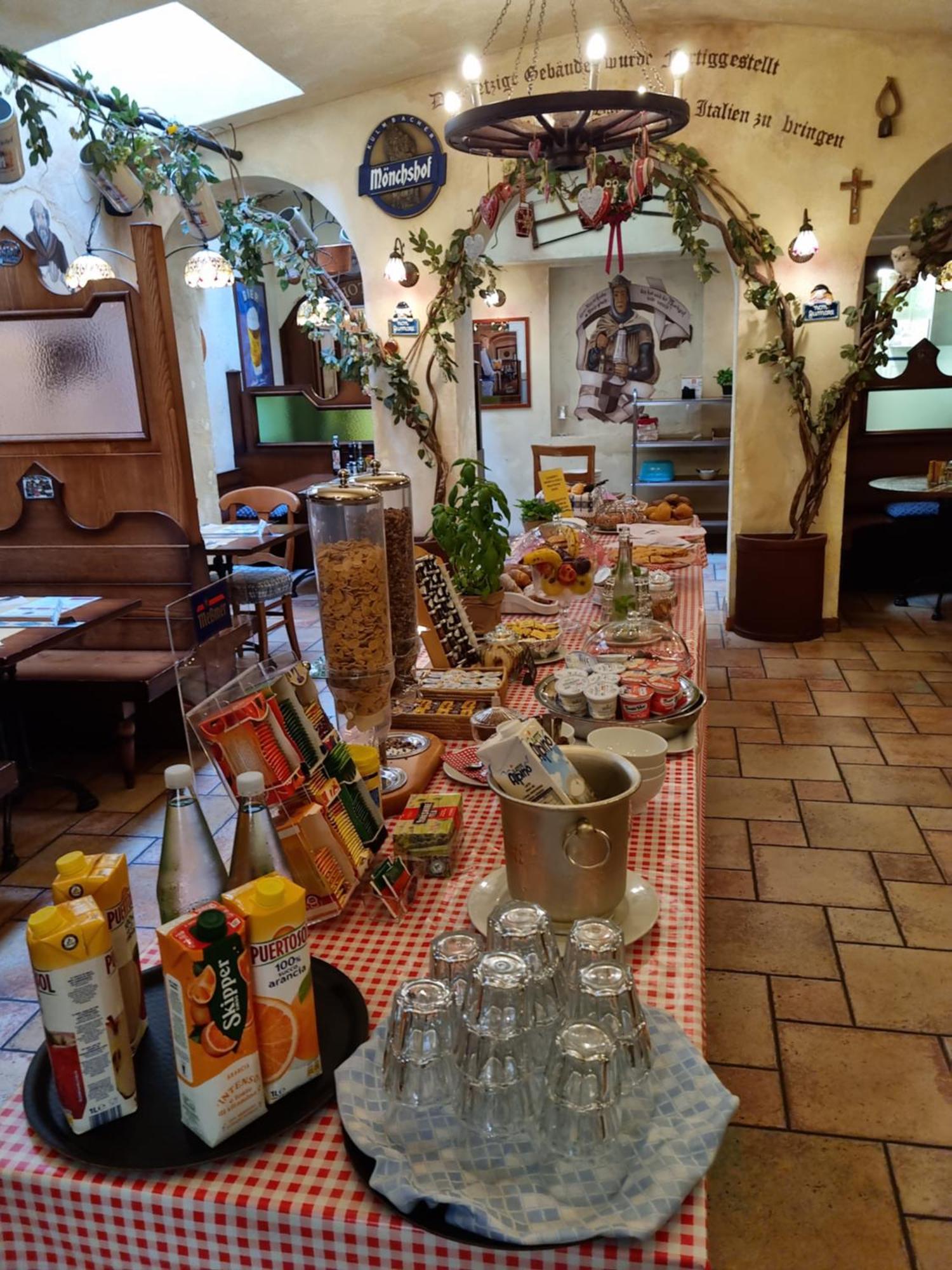 Hotel Vittoria Riva del Garda Dış mekan fotoğraf